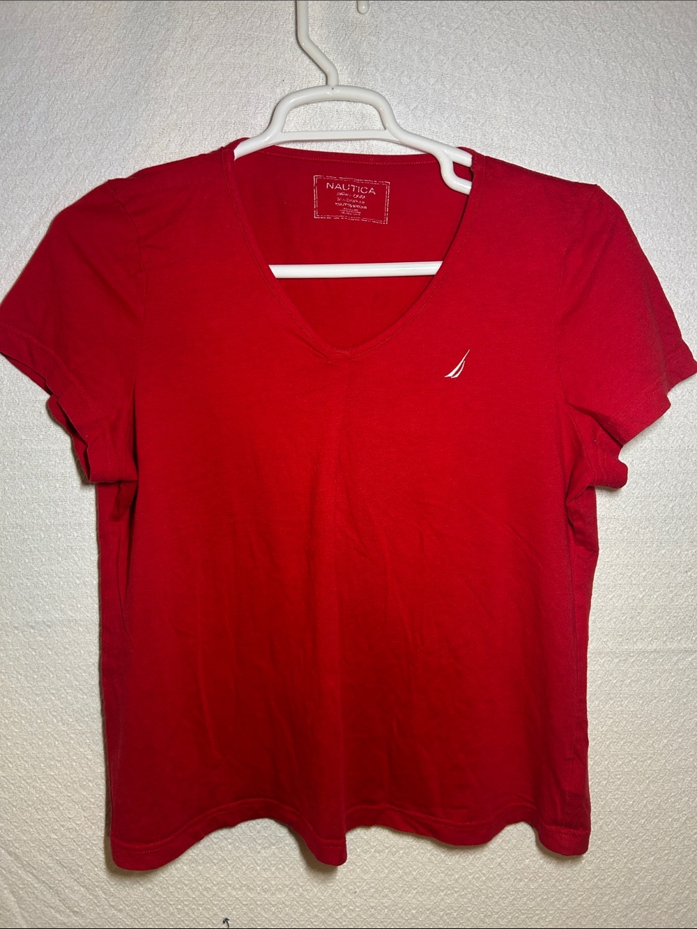 Nautica Women's Red V-Neck Short Sleeve Tee
